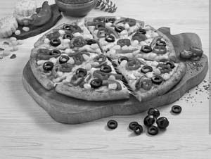 Fresh Veggie Pizza