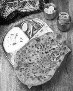 Gobhi Paratha (atta)