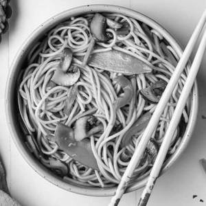 Veg Mushroom Noodles