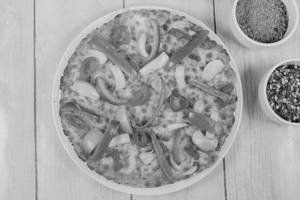Classic Onion Pizza