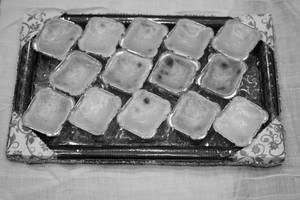 Baked Madhuri [4 Pcs]