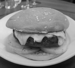 Paneer burger