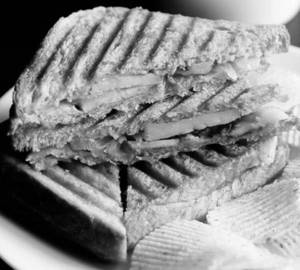 Grilled Panini Sandwich 285 Kcal (G,M,SO)