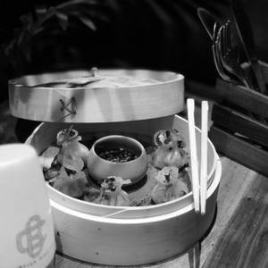 Chestnut Veggie Dim Sum  8 Pcs