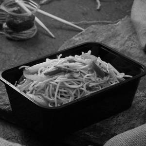 Vegetable Burnt Garlic Noodles