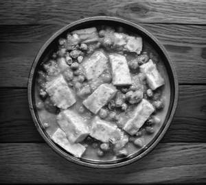 Matar paneer