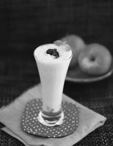 Apple Milkshake