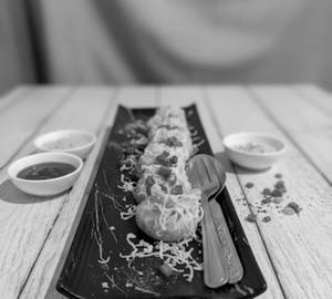Classic Steamed Cheese Chicken Momo                                          