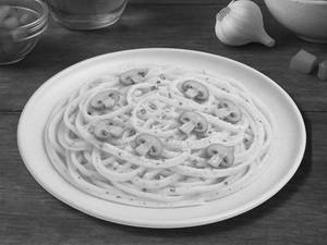 Olive Mushroom Fettuccine
