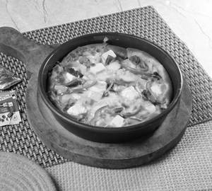 Farm house pizza