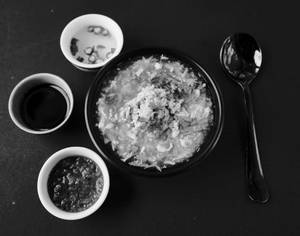 Minced Chicken Mushroom Coriander Soup