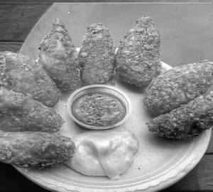 Chicken kurkure momo