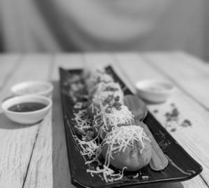 Fantastic Fried Cheesy Chicken Momo                                                      
