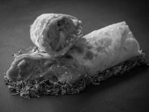 Palak Chicken Rumali Roll