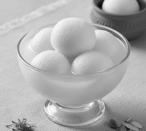 Rosogolla [6 Pieces]