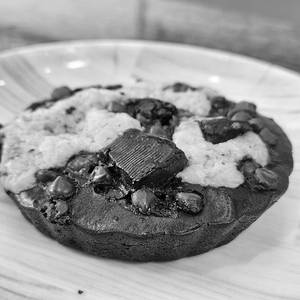 Chocolate Fudge Cookie [bc]