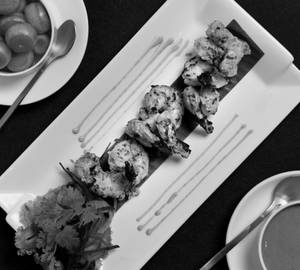 Tandoori Prawns [8 Piece]