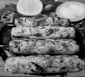 Hari Mirchi Malai Seekh