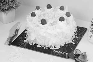 White Forest Cake 1/2kg