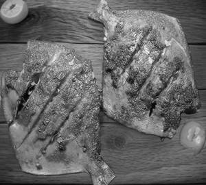 Lal Mirchi Pomfret