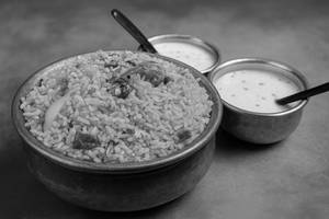Raju Gaari Chicken Mughlai Pulao