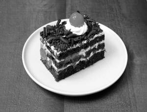 Black forest Pastry Veg [100 g]