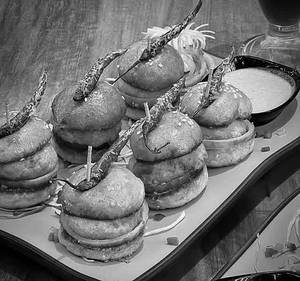 Vada Pao Sliders (6 Pcs)