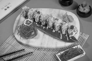 Spicy Avocado Sushi Roll