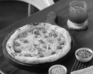 Chicken Chorizo Pizza