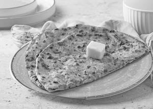 Aloo Pyaaj Paratha Tandoori