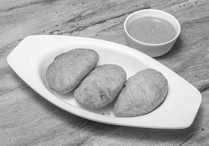 Surti Kachori(medium Size)(1pc)