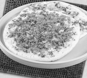 Onion Podi Uthappam