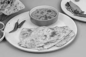 Chicken Naan With Gravy