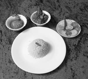 Polao chicken kosha kashmiri alur dam salad