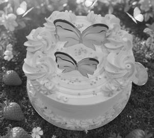 Fantasy strawberry  Cake (500 gms)