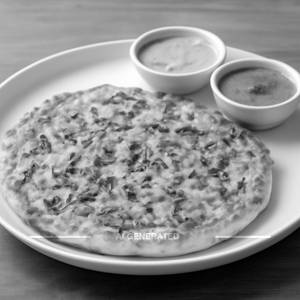 Onion Uttapam (1 pc)