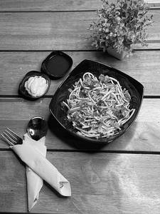 Veg Chilli Garlic Noodles