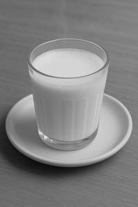 Plain Milk[250 ml flask, Serves upto 3]