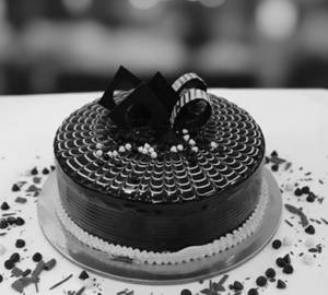 Dark  Chocolate Eggless Cake (1 Kg)