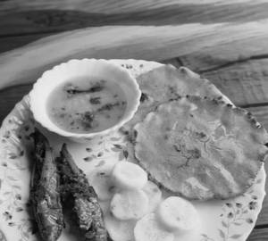 2 Chapati with Sambar