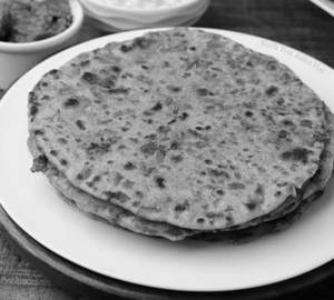 Makki Methi Ka Paratha