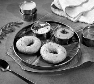 Vada Sambhar (2 Peices)