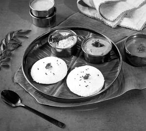 Idli Sambhar (2 Pieces)