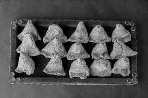Samosa Gajak 300 Gms