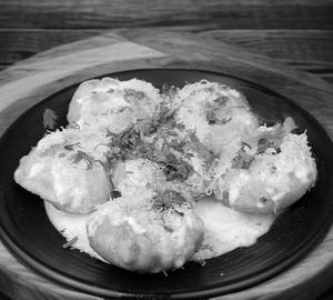 Dahi batata puri ( ready 1 plate )