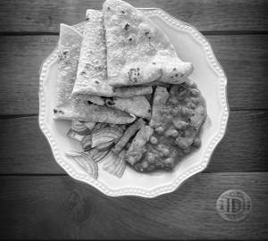 Matar Paneer + 4 Roti