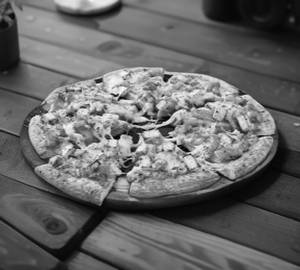 Chicken Tikka Pizza