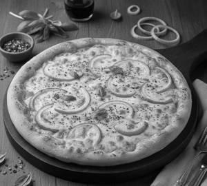Onion Pizza