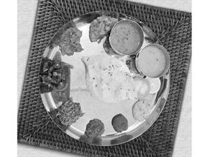 Veg Thali