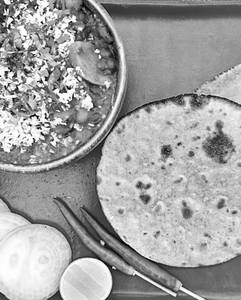 Undhiyu + 2 Tawa Roti